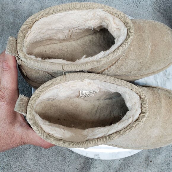 Ugg Shoes Womens Size 8 Tan Suede Ultra Mini Platform Shearling Boots *Read* - Picture 10 of 13